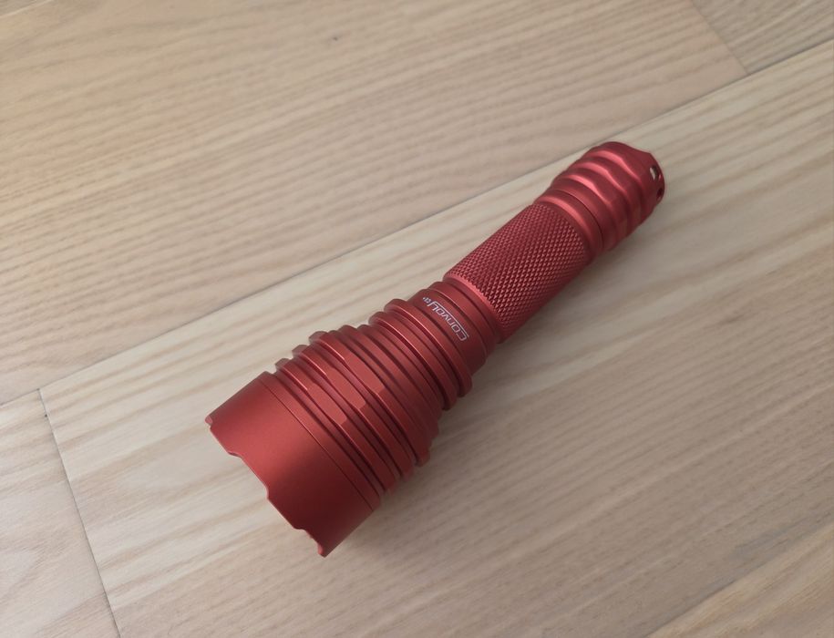 Latarka Convoy C8+ SFT-25R