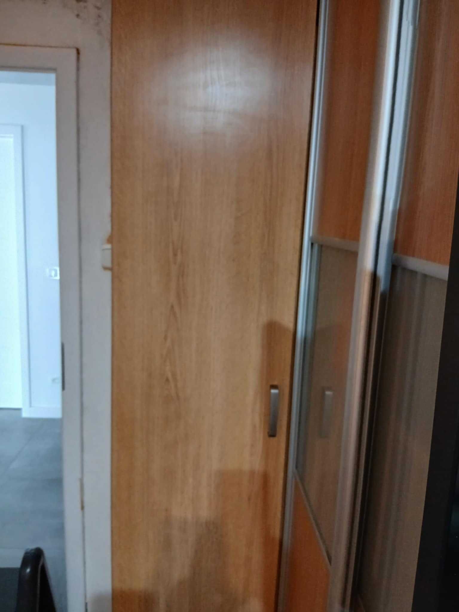 szafa na wymiar 55x130x245 wysokość+półki boczne