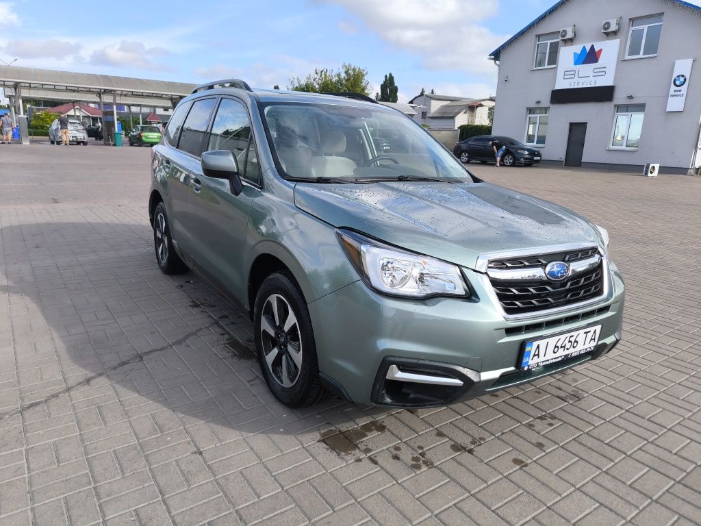 Продам Subaru forester 2016 рест