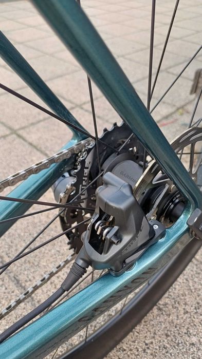 Canyon Ultimate CF SLX 8 Disc eTap