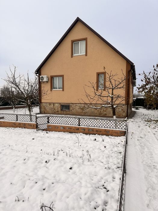 Продам будинок р-н ветлікарні Борисполь