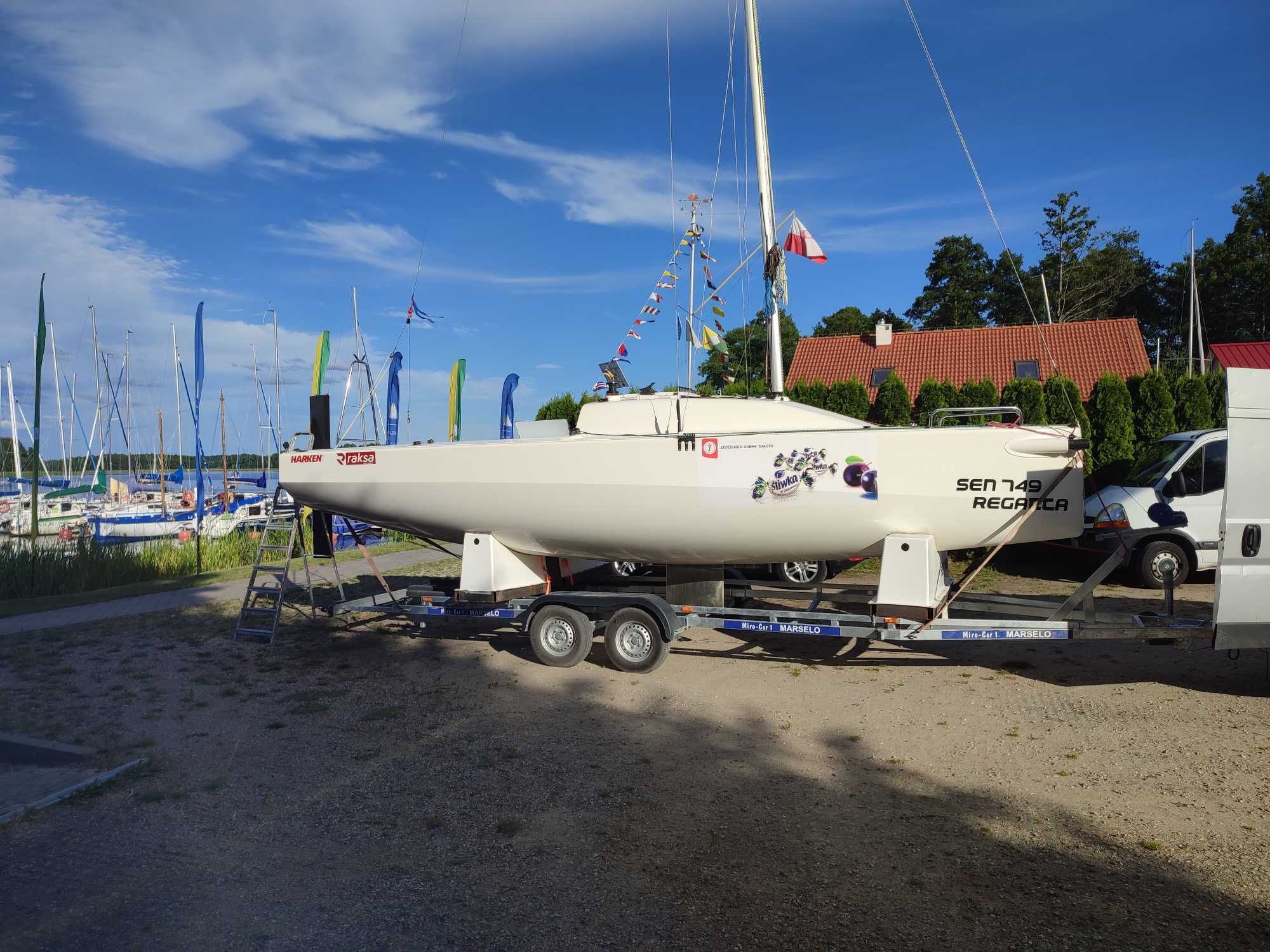 Jacht SEN 749 regatta