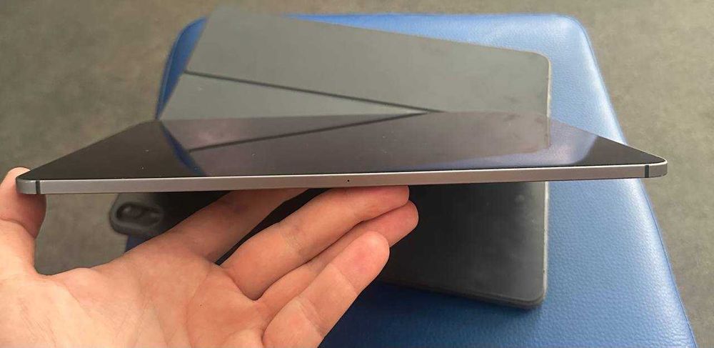 iPad Pro 12,9 3 Gen 256Gb Wi-Fi + LTE MTHV2 A1895
