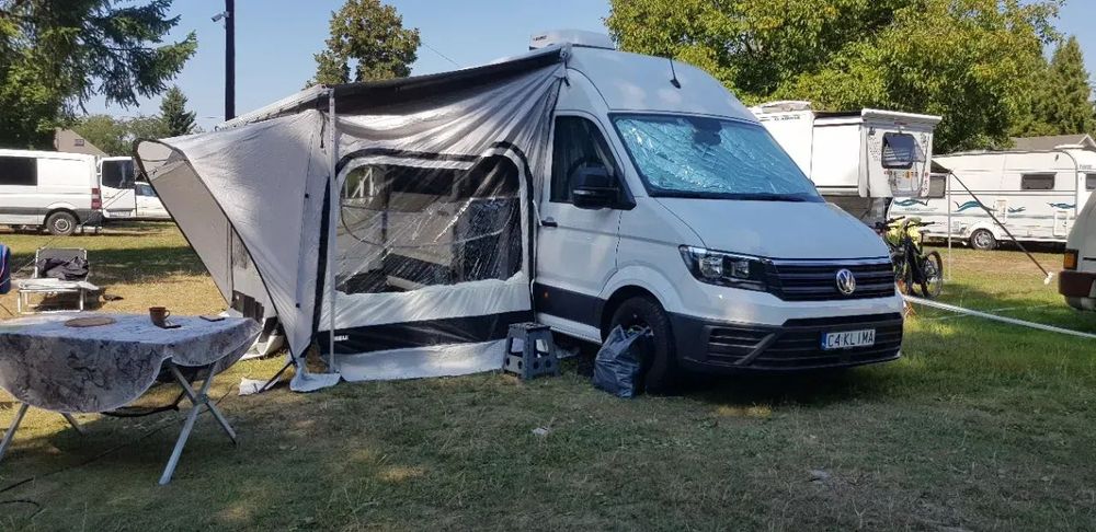 Volkswagen Crafter  Kamper VW Crafter z możliwością przewozu motocykla/skutera