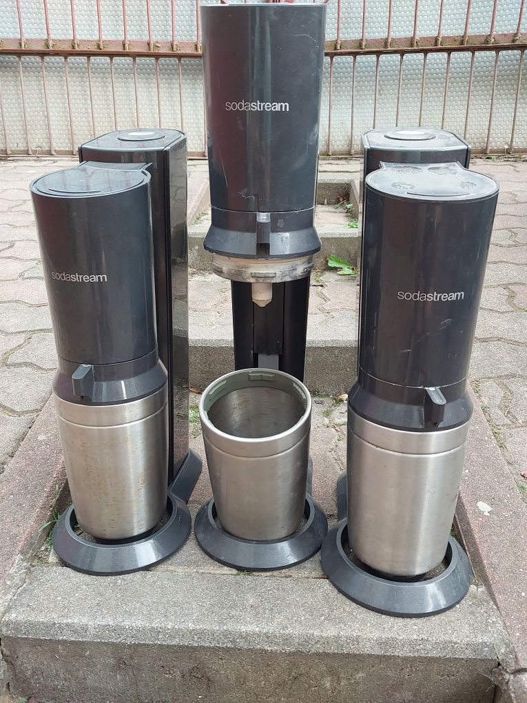 Zestaw 3 saturatorow Soda Stream