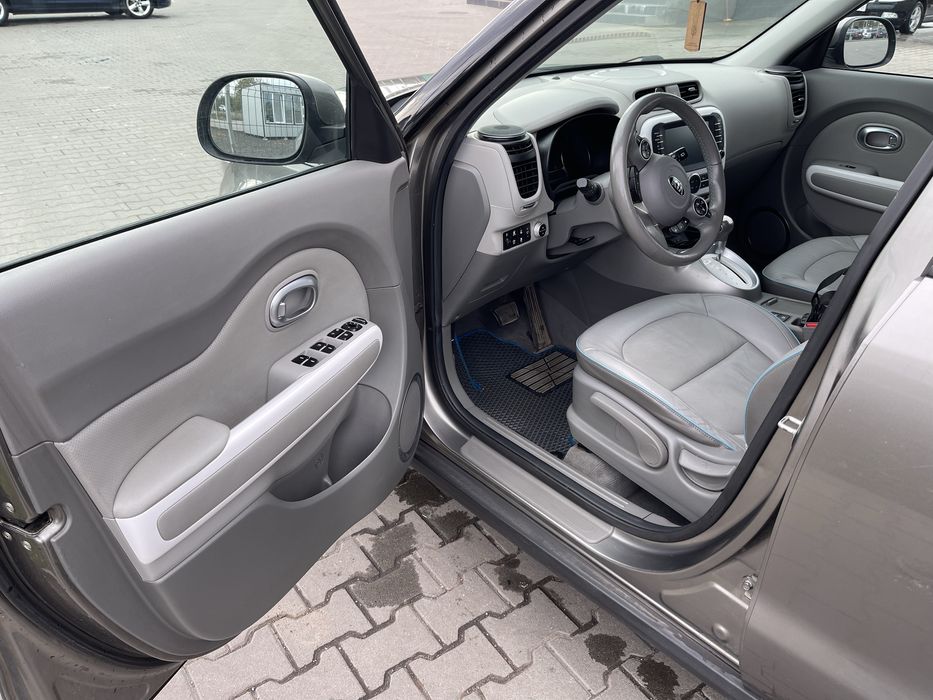 Продам Kia Soul EV 2017р 33 кВт