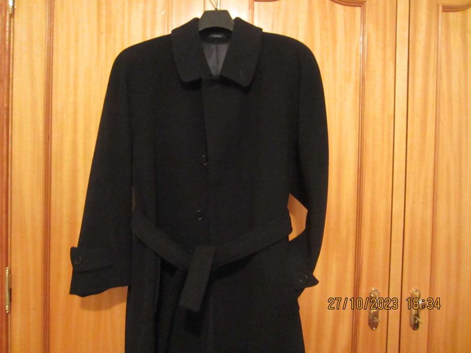 Vendo sobretudo de homem como novo