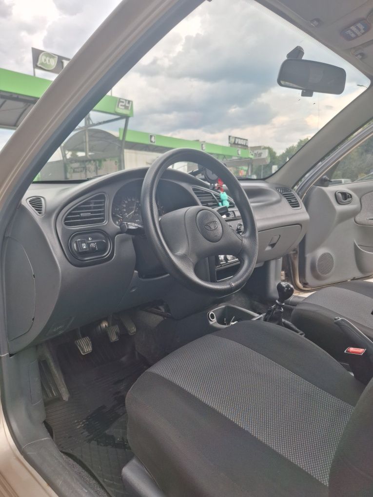 Daewoo Lanos 2008