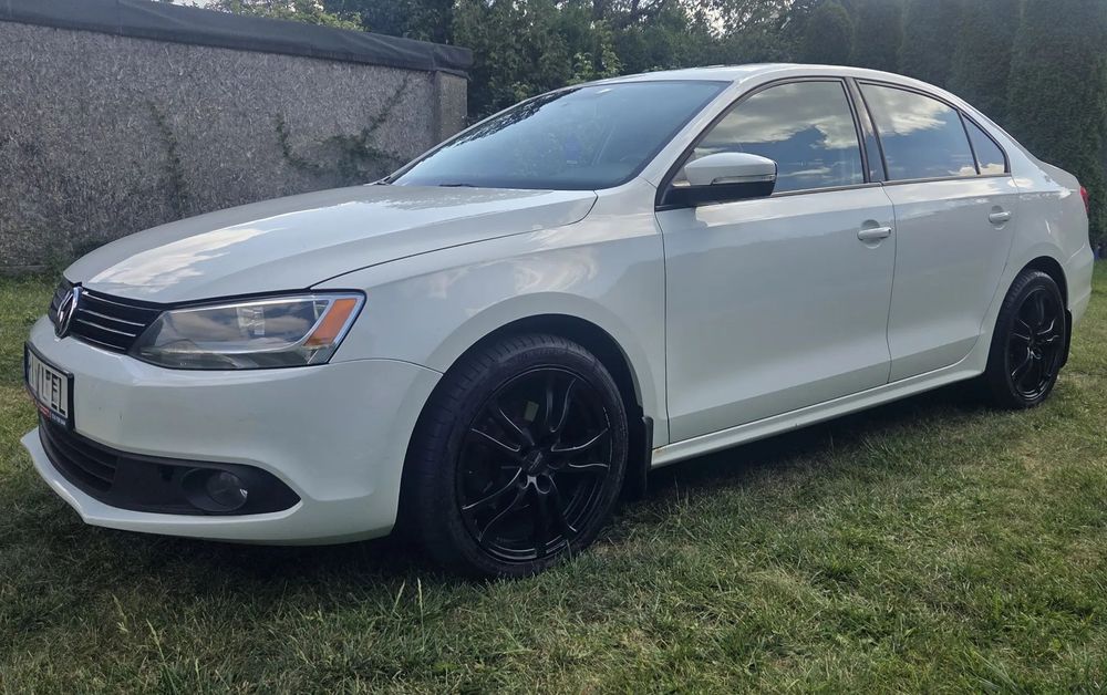Volkswagen Jetta Volkswagen Jetta 2.0 Benzyna • 2014 • 140 000 km • Manual