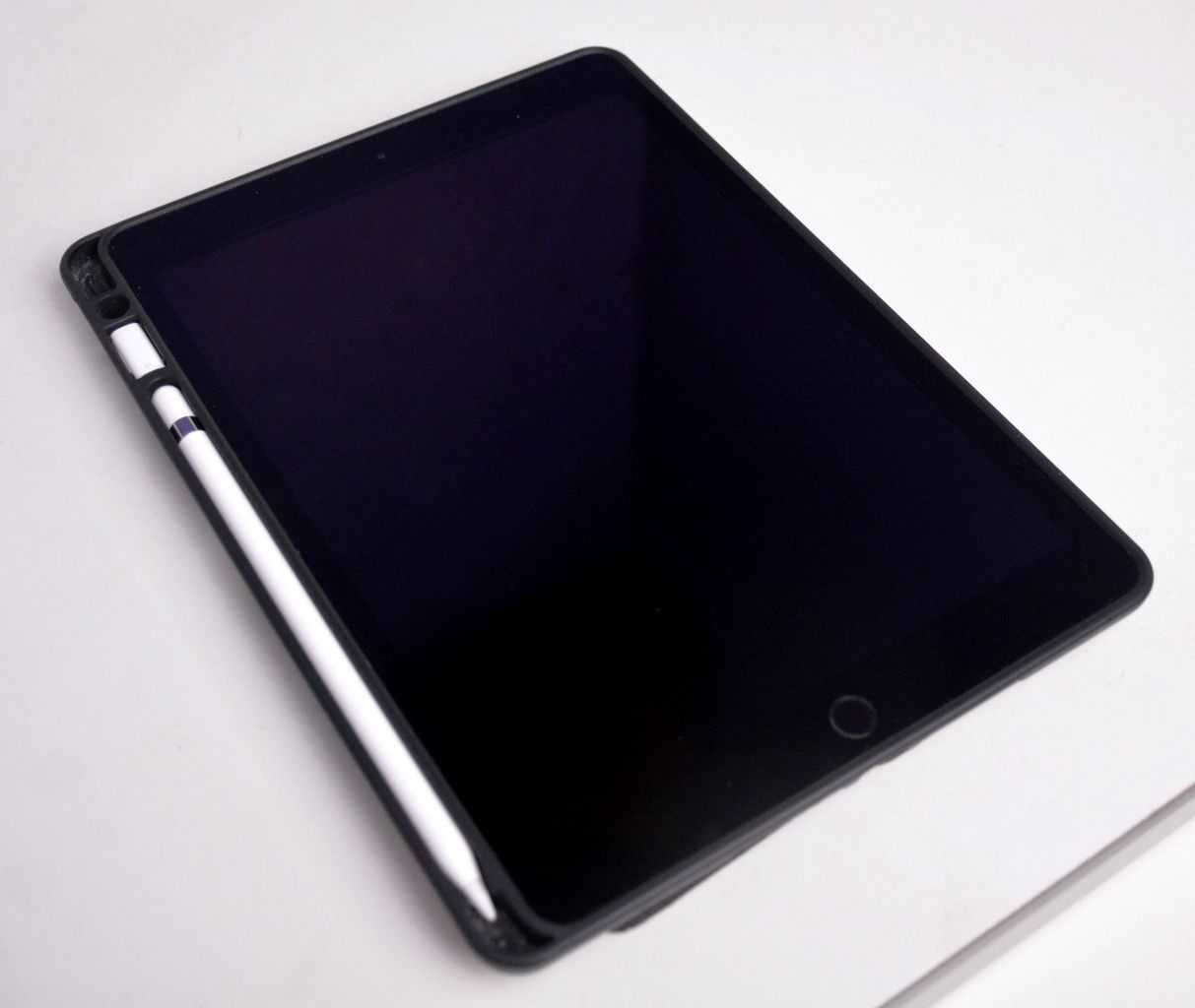 Apple iPad 7 gen. A2197 2/32GB Używany Szary