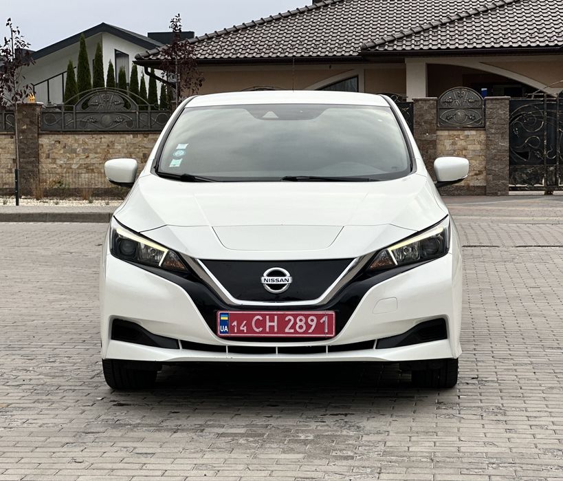 Nissan Leaf 2019 року з оригінальним пробігом 35 тис.км