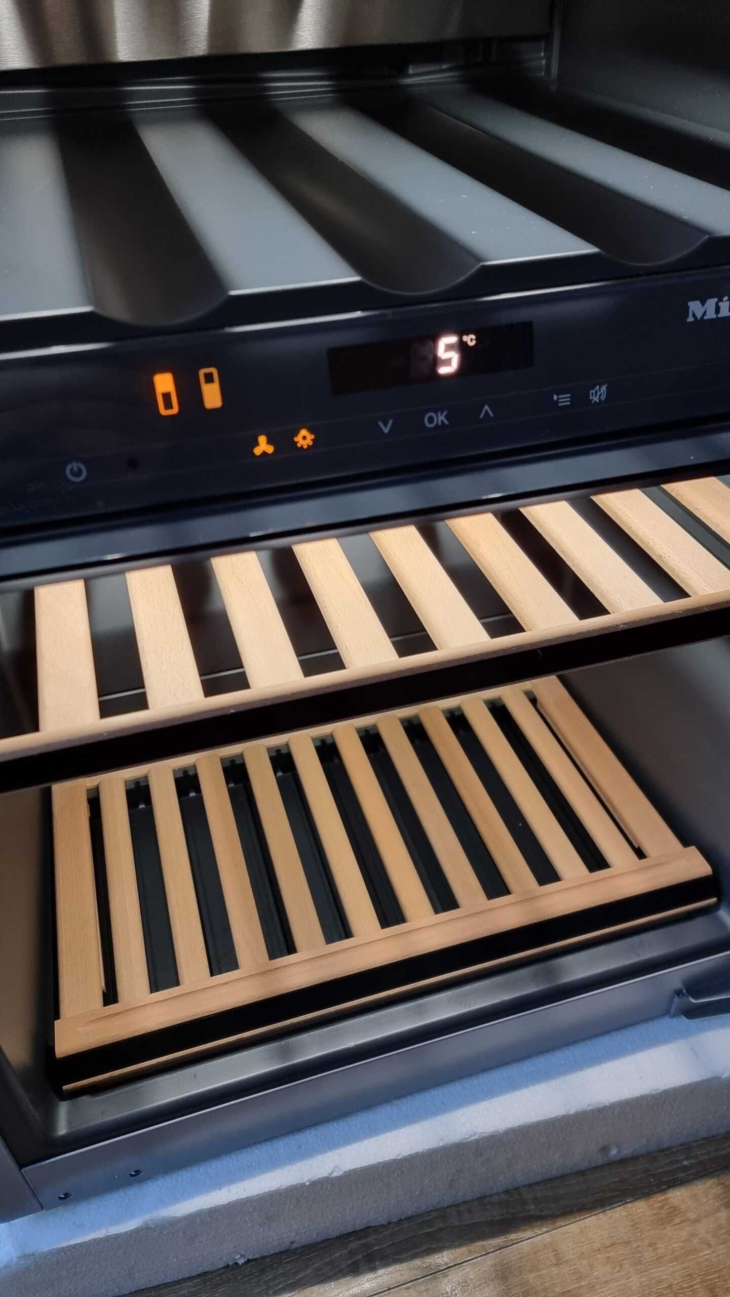 Chłodziarka do wina Miele KWT 6422 iG.Jak nowa. Push2open, FlexiFrame