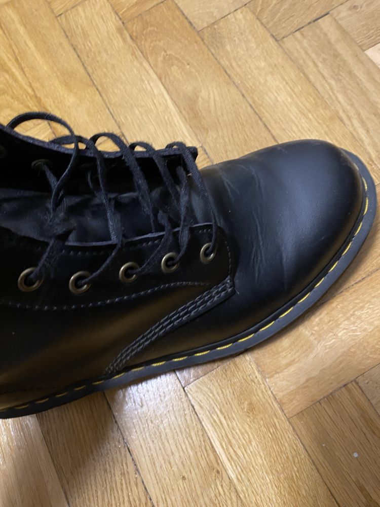 dr martens VEGAN dlugie sznurowane r.45