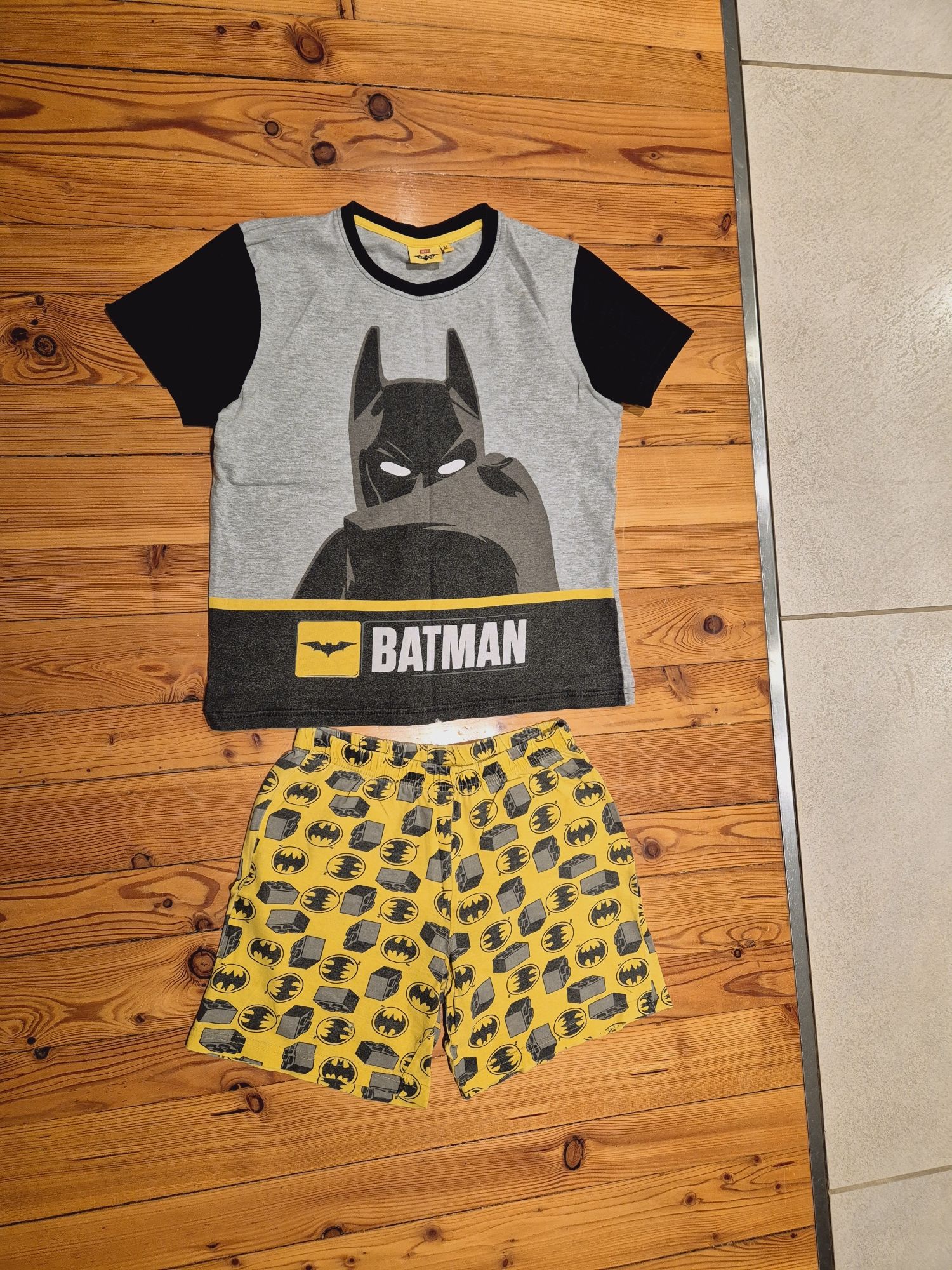 Piżama 128 Reserved Lego Batman piżamka krótkie spodenki i T-shirt