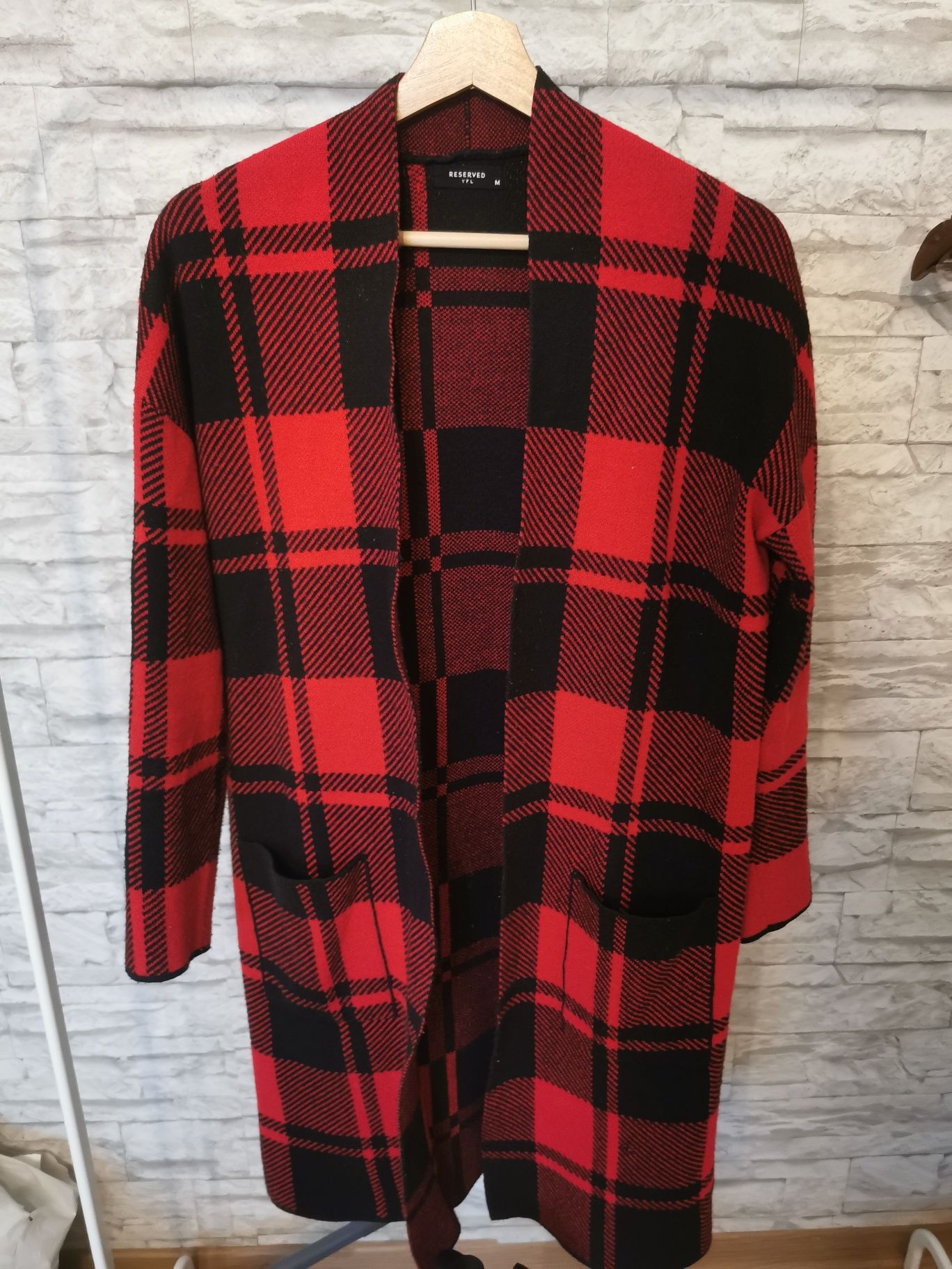 Reserved damski sweter