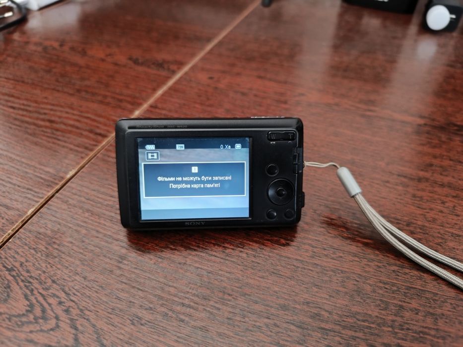 Цифровий фотоапарат Sony Cyber-Shot DSC-W620