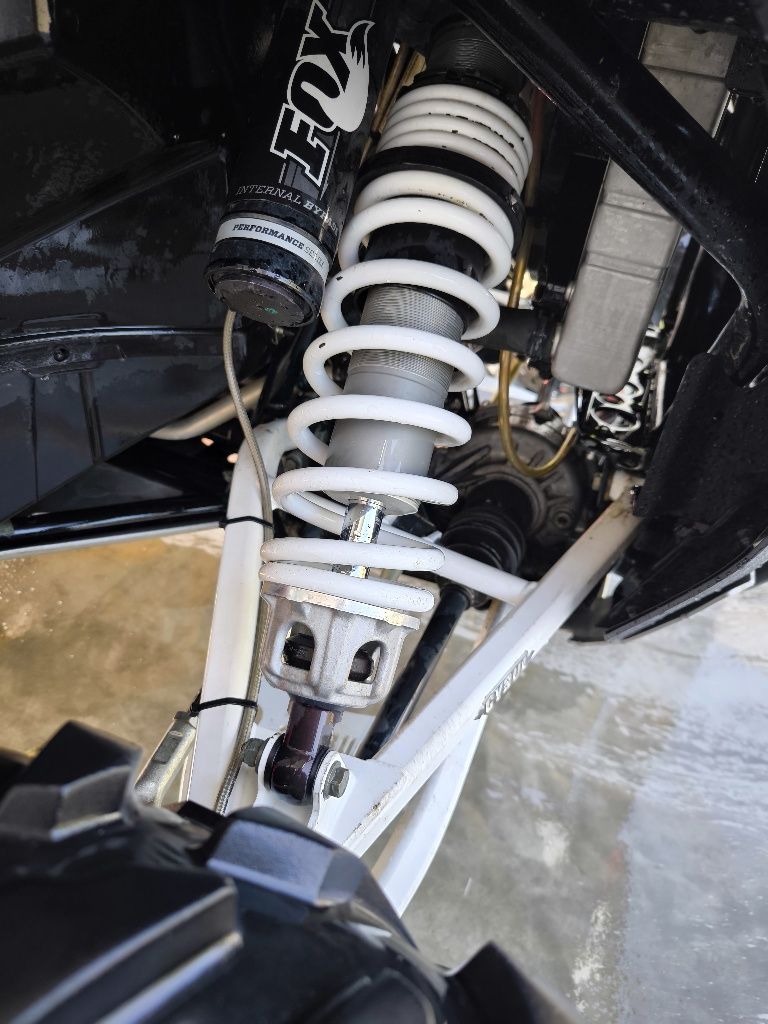 Polaris rzr 900 mocno doinwestowany super stan