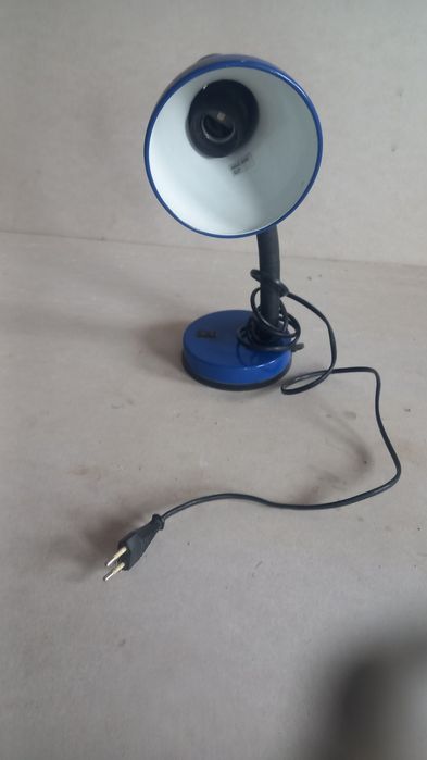 Lampka biurowa do nauki