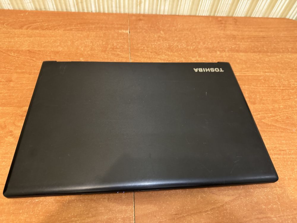 Ноутбук toshiba r50