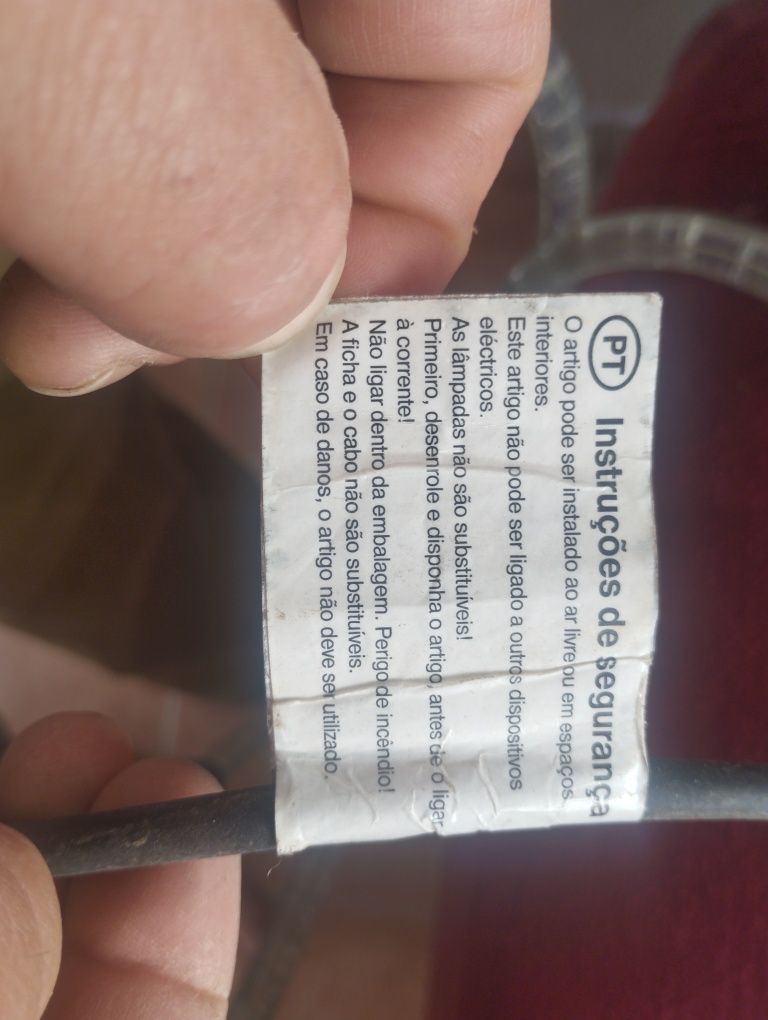 Vende se luz de natal