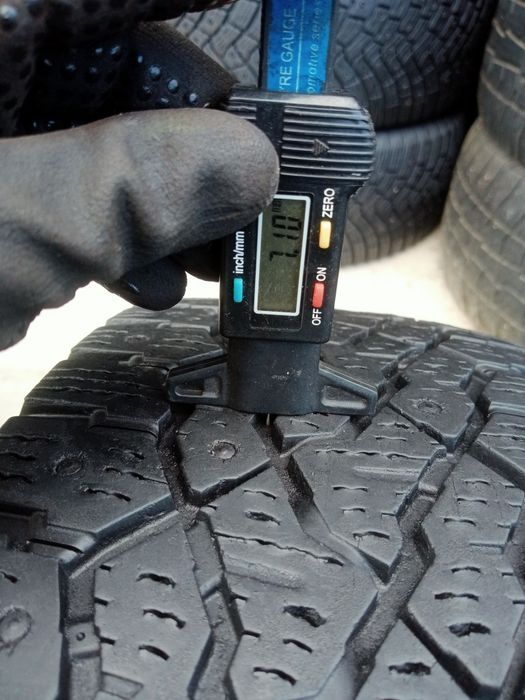 215 65 r16c Kumho 2020p