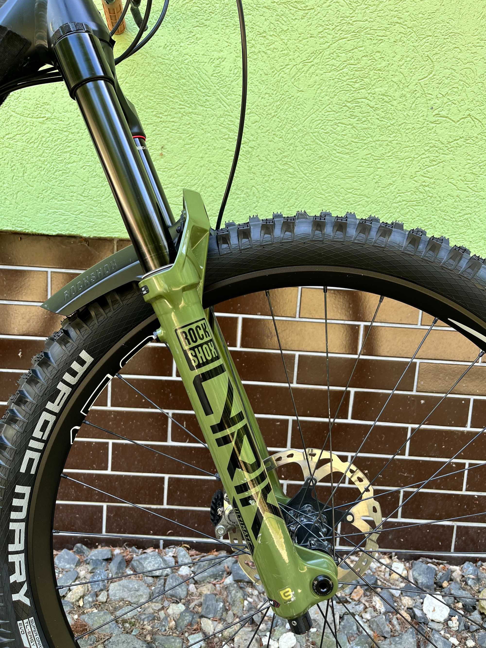 NS Define 160 L, ROCK SHOX Lyrik Ultimate, XTR, DT Swiss, Fox Factory
