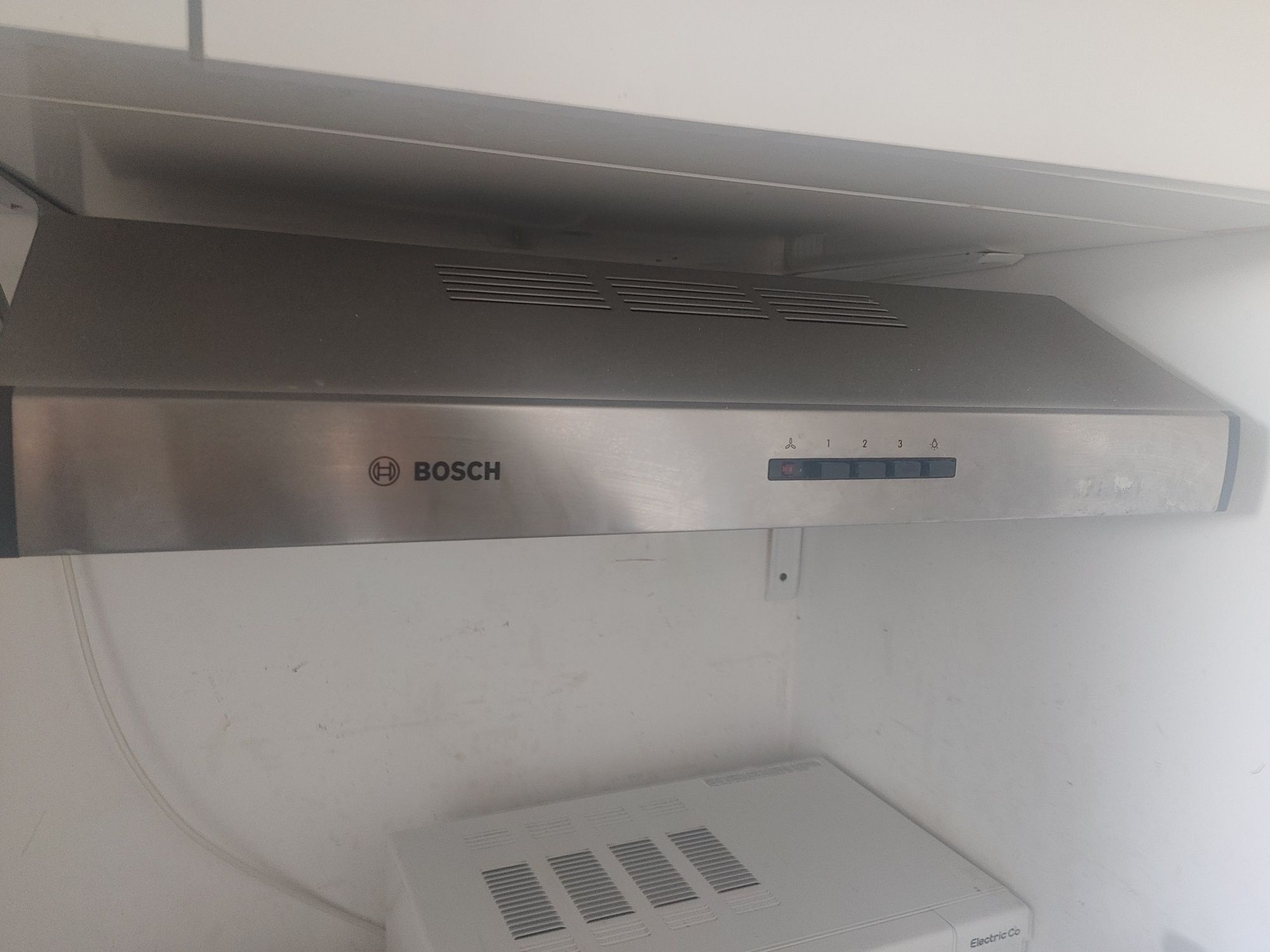 Exaustor Bosch c/ recirculação de ar
