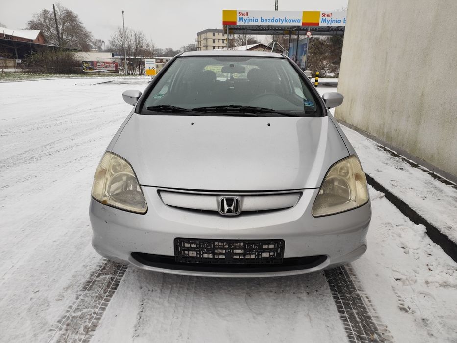 Honda Civic VII gen.  1.4 benzyna tylko 157tys km przebiegu!!!