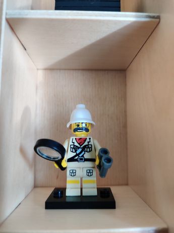 Lego minifigures Explorer