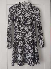Krótka sukienka w r. XS firmy Lipsy London kwiaty czarno-białe