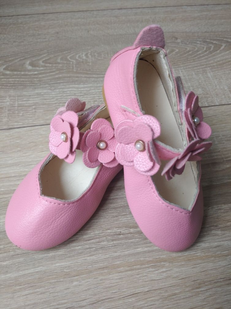 Buciki pantofelki dla dziewczynki