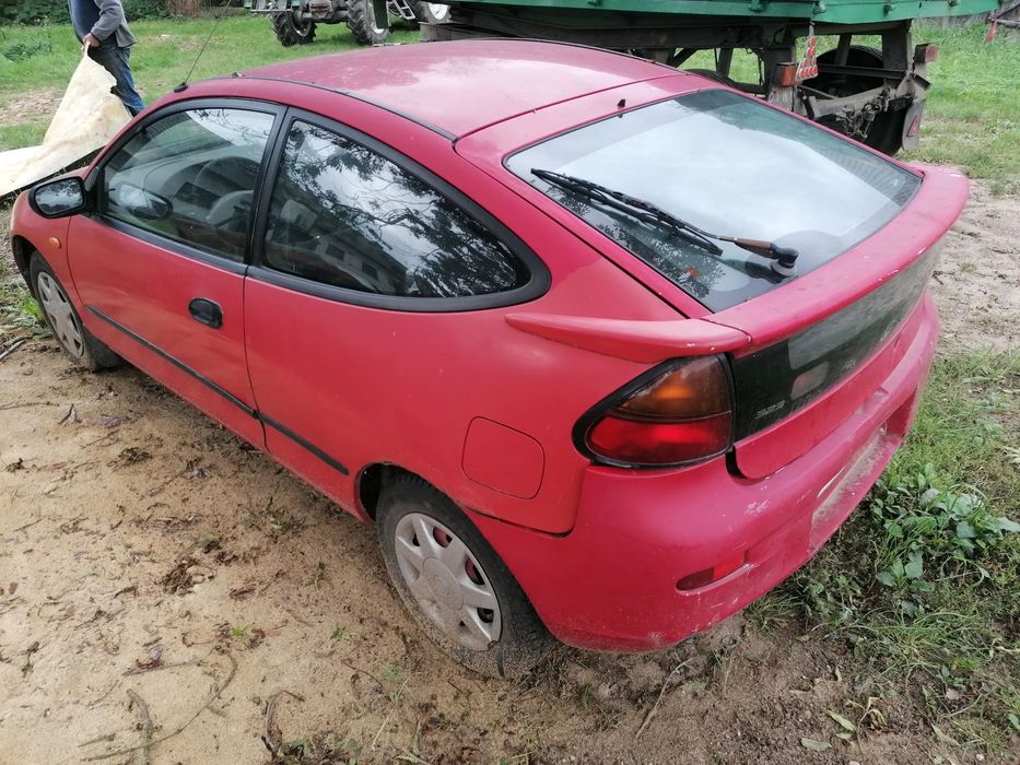 Mazda 323 Mazda 323F 1.4 Benzyna+GAZ