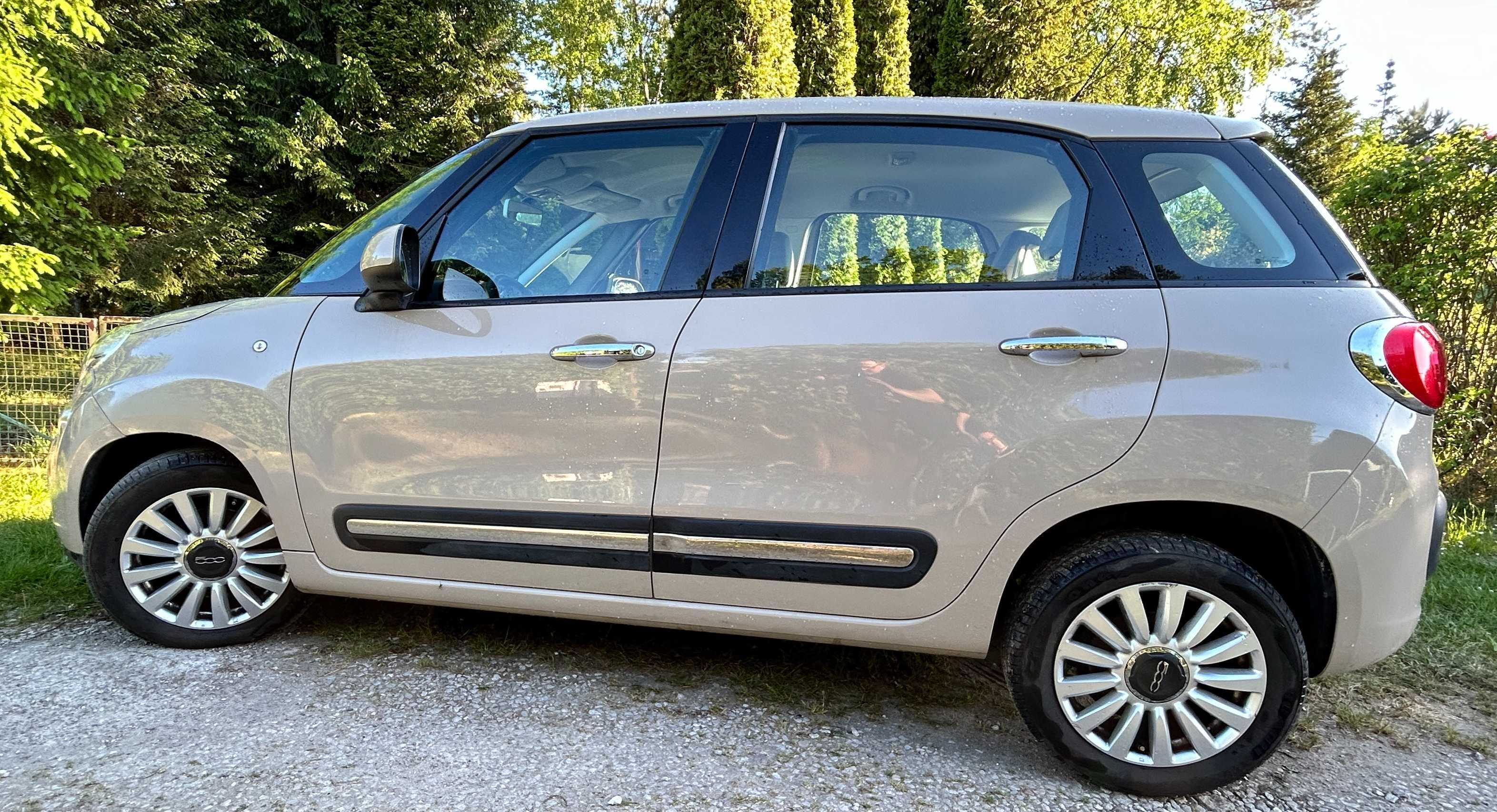 FIAT 500L 2013r. 1,4 16V 95 KM mały przebieg. STAN PERFEKCYJNY