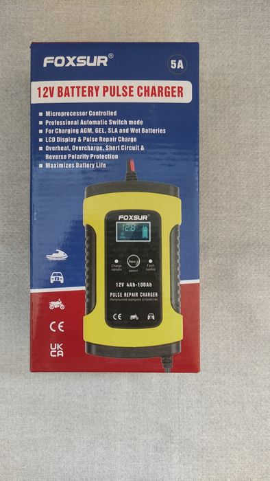 Зарядний пристрій Foxsur 12В, 5А. 
Зарядное устройство.