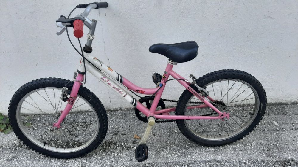 Bicicleta de menina