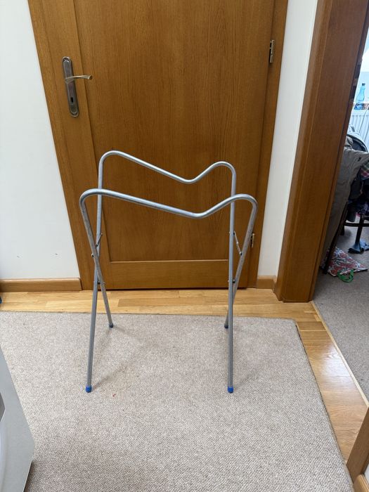 Stojak stelaż pod wanienkę dziecięcą