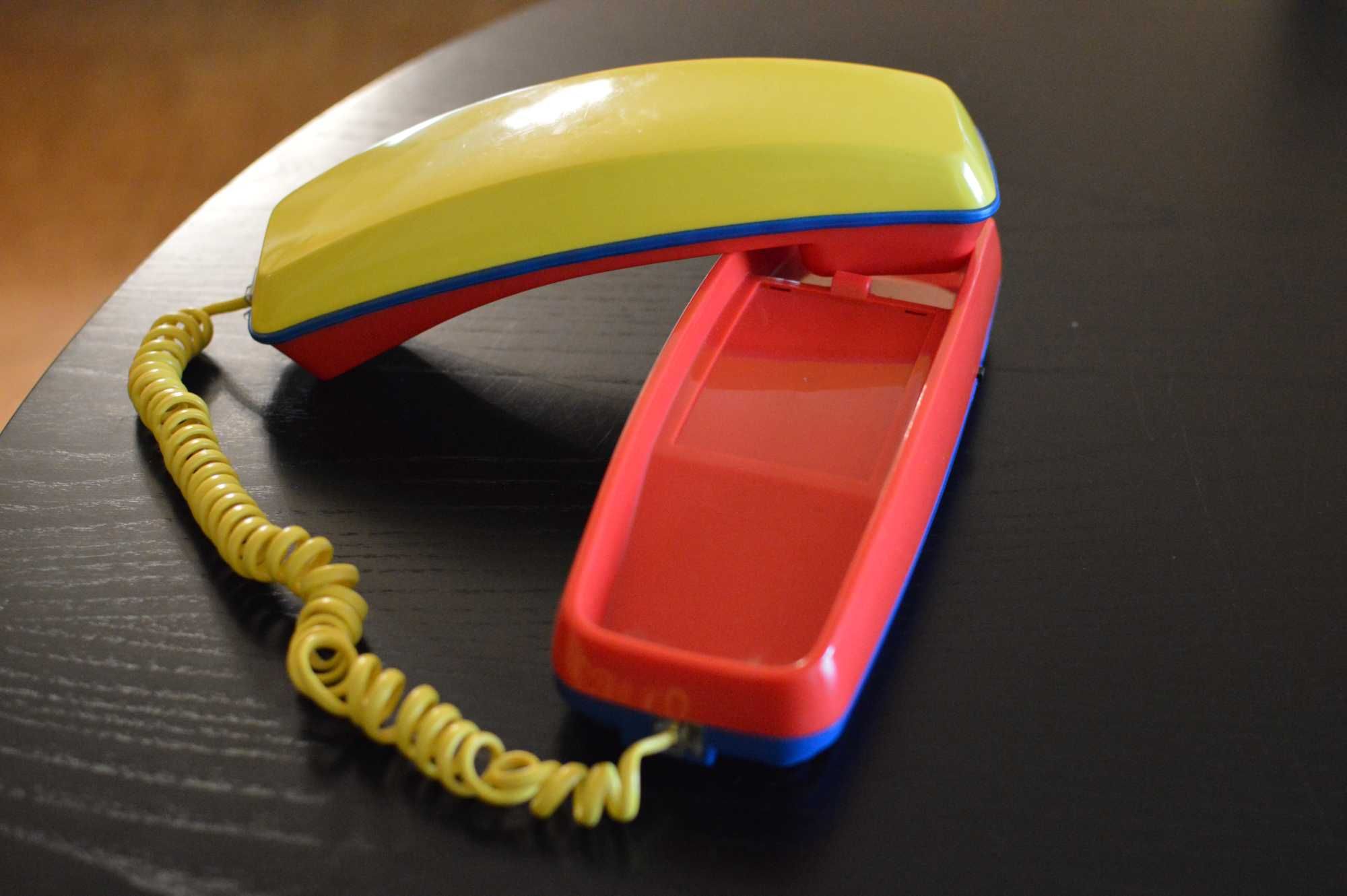 Telefone de parede vintage space age pop. Made in USA. Midcentury.