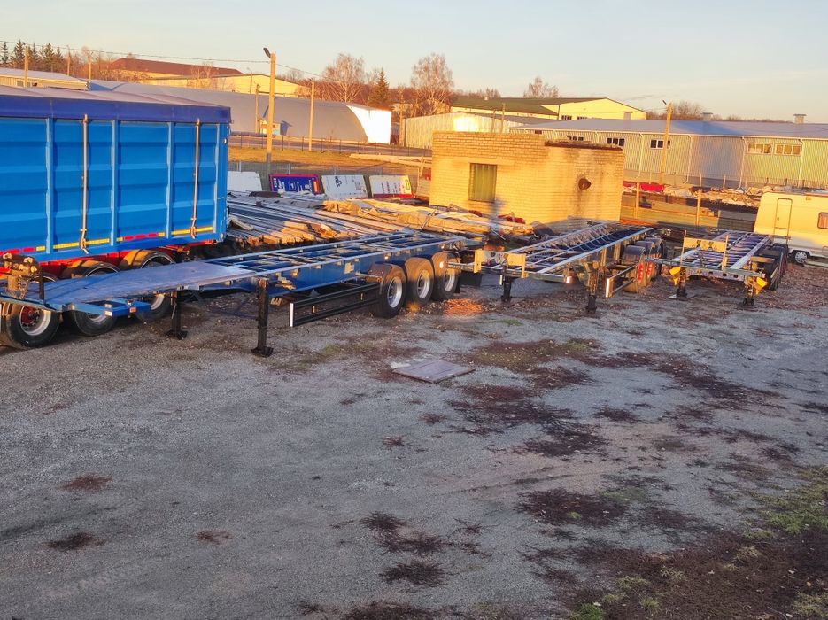 Самоскид контейнеровоз зерновоз заводський полуприцеп 68 кубів