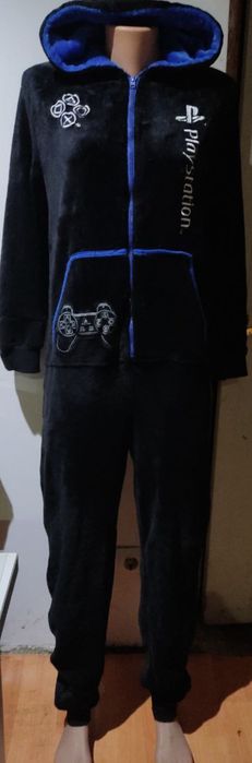 Костюм спальный на мальчика .