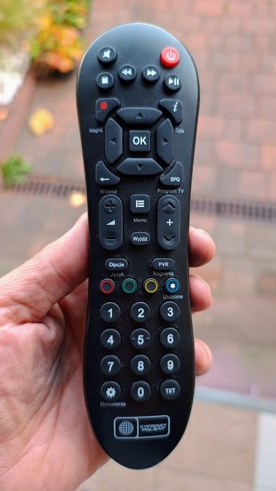 Piloty używany cyfrowy Polsat , używany jak nowy LG