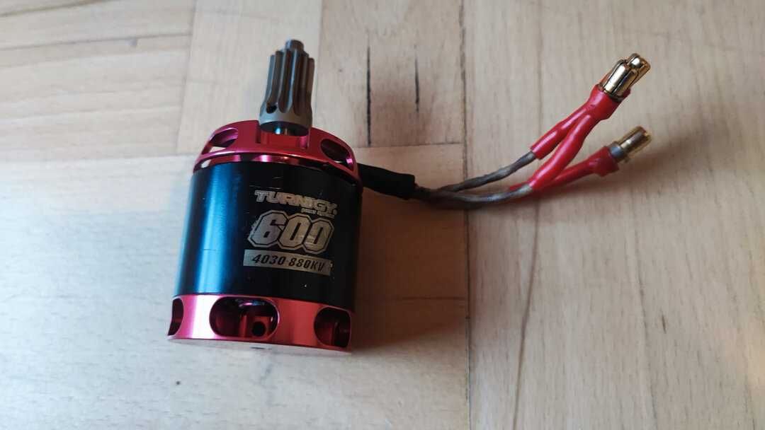 Silnik Turnigy 600 480KV