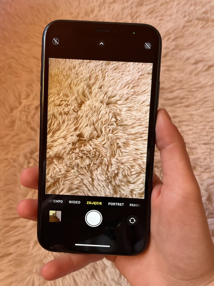 iPhone XR 128GB black