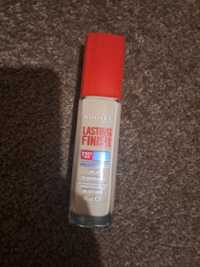 Rimmel podkład Lasting Finish 200 Soft Beige