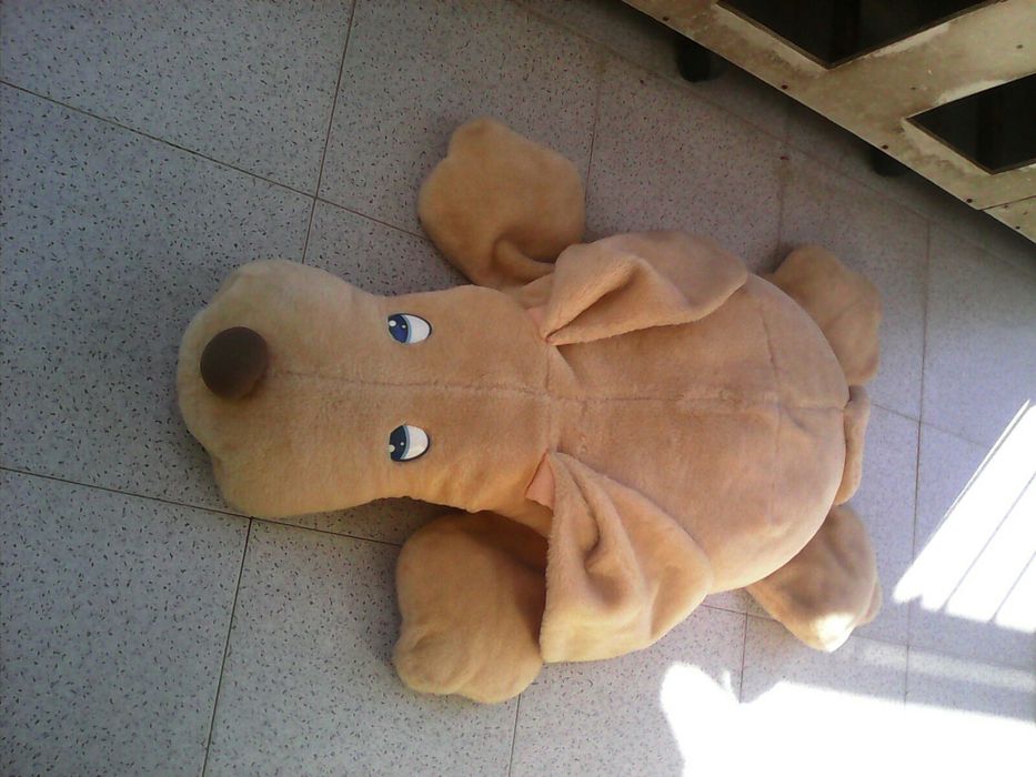 Cão peluxe para quarto criança ou decoração