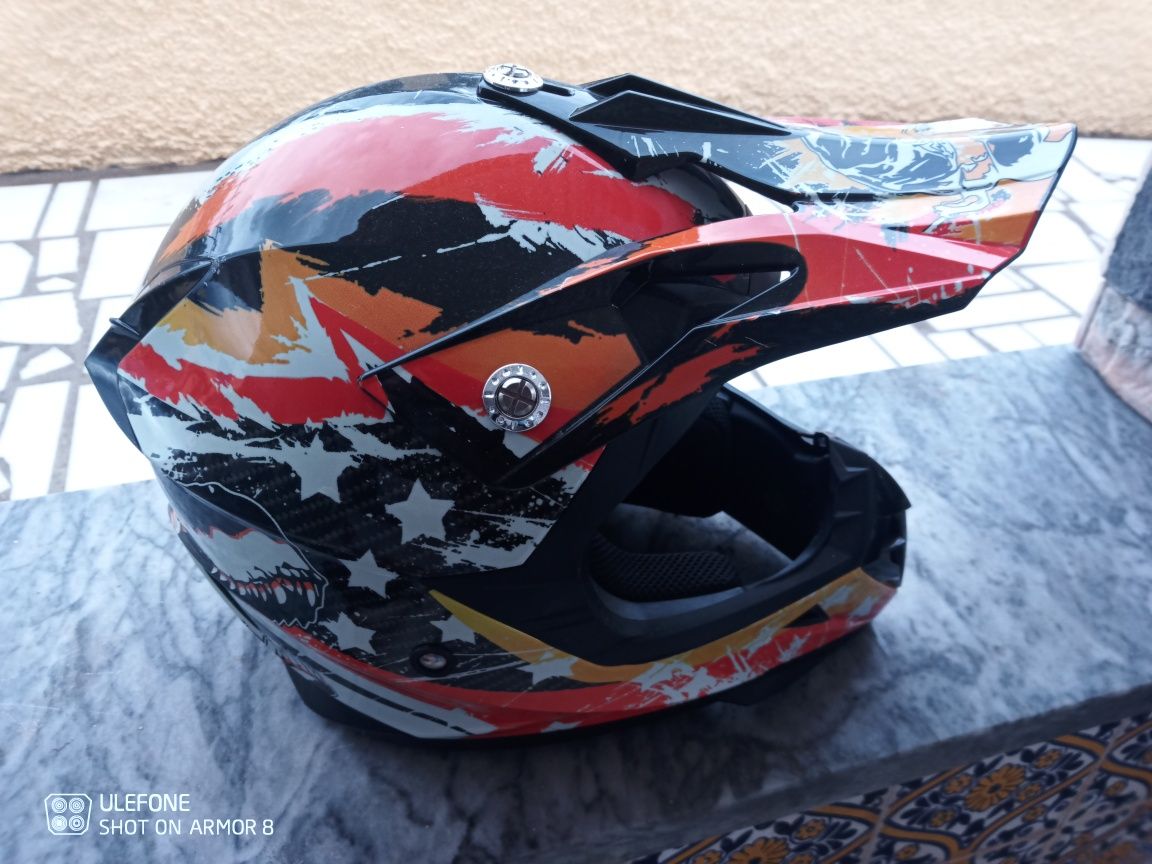 Capacete cross criança