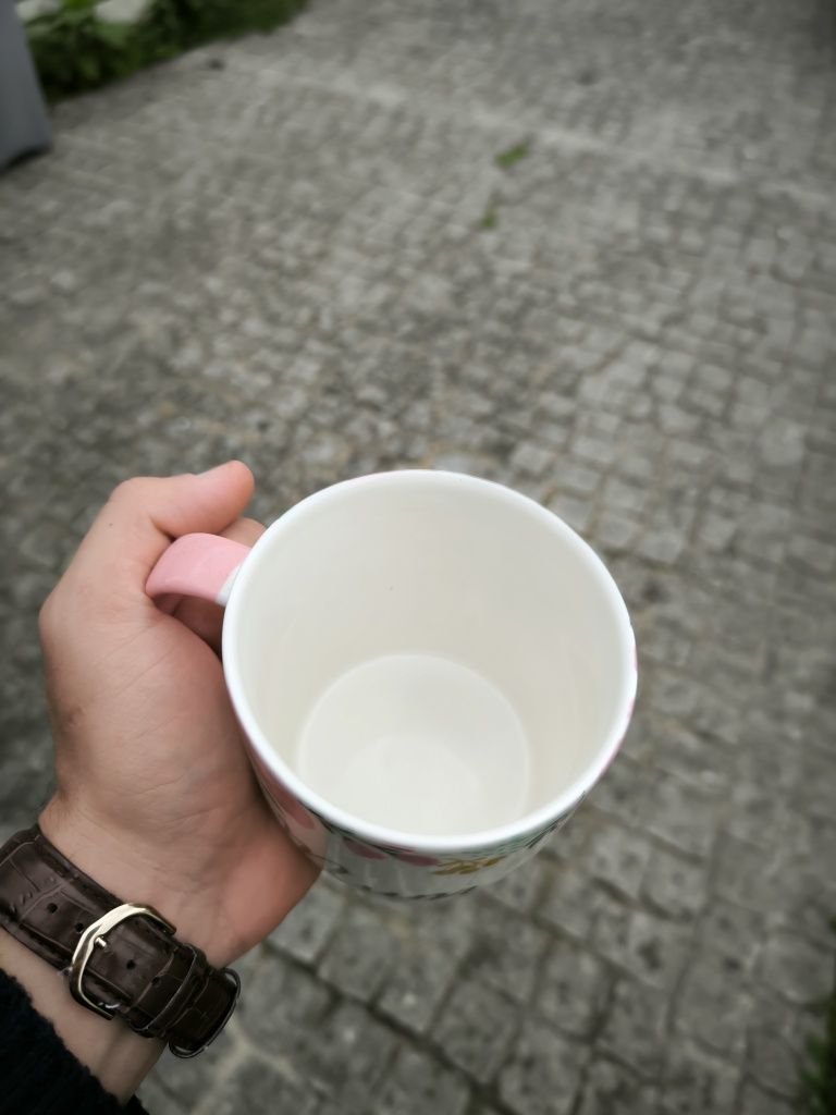 Caneca "MUM" (Mãe)