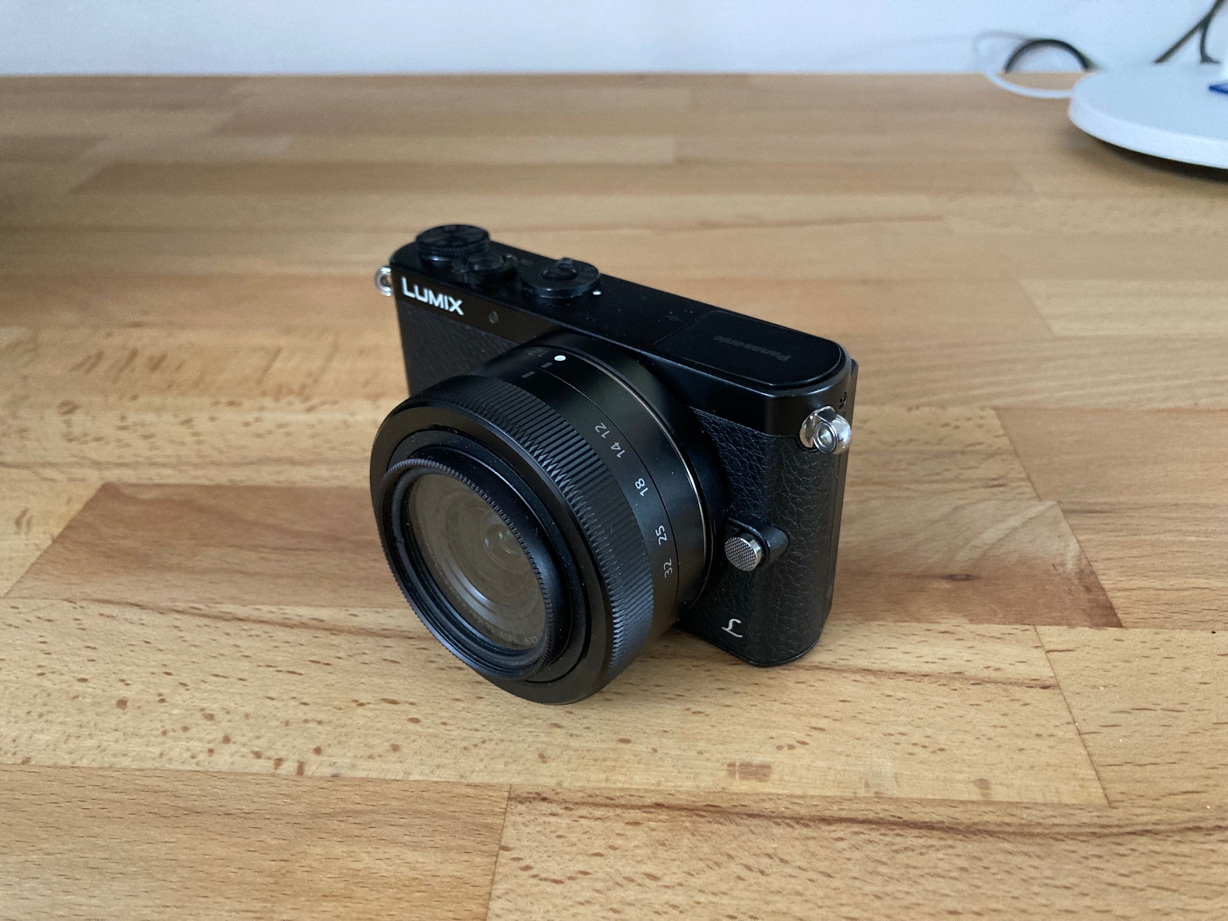 Panasonic GM1 w stanie idealnym