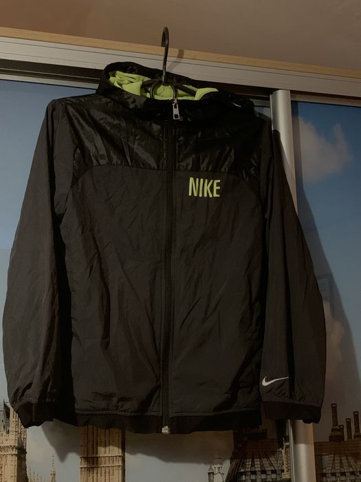 Куртка Nike найк