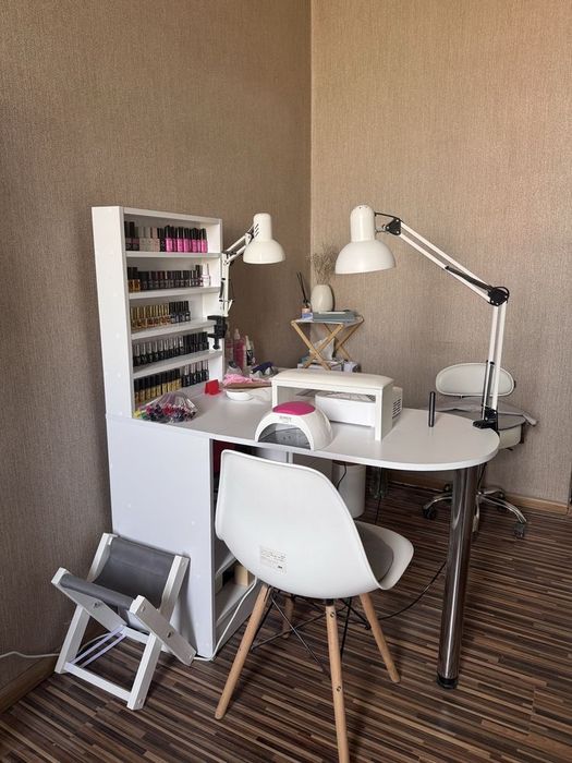 Підставка для сумки, сумочниця, меблі в салон