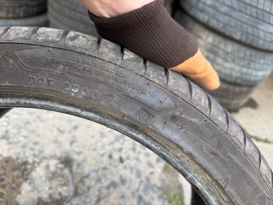 Petlas Velox Sport  255/35 R19